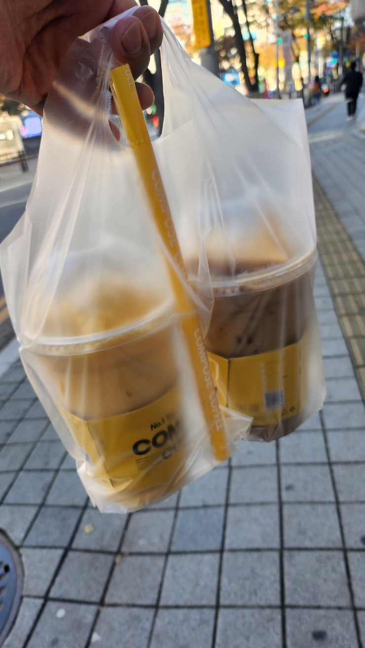 컴포즈커피만수 이미지