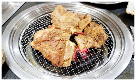 콩사랑숯불돼지갈비 이미지