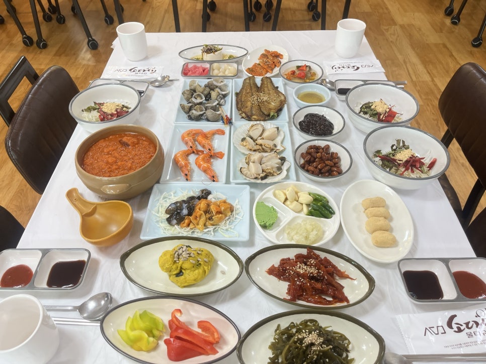 해변횟집 이미지