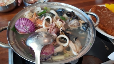 수라손칼국수 이미지