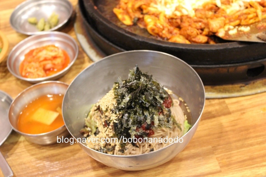 전통춘천닭갈비 이미지