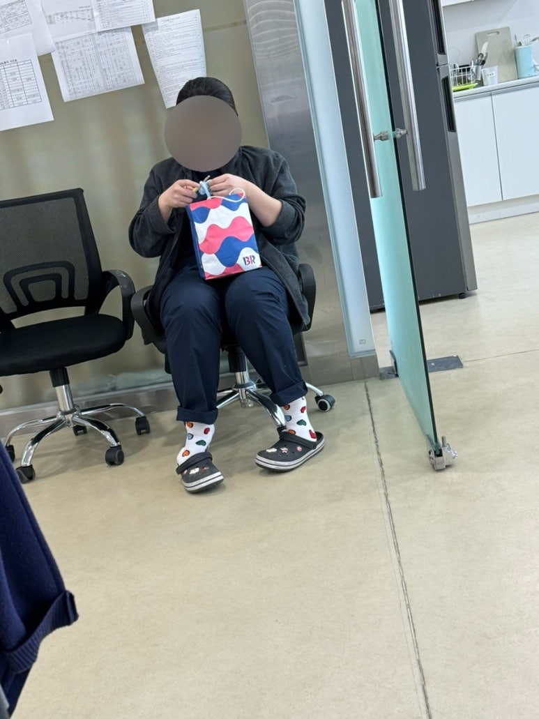 래래커피 이미지