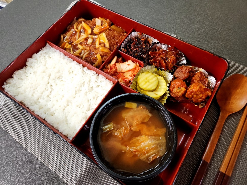 식사 이미지