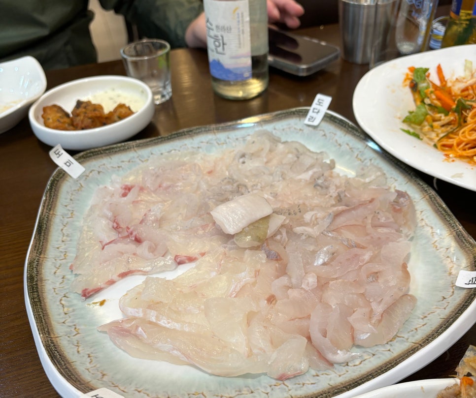 우수미회센타호텔더본점 이미지