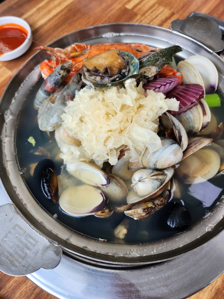 지노모둠조개칼국수 이미지