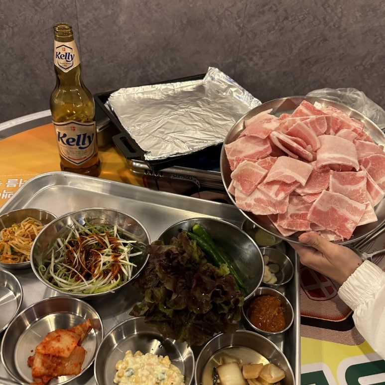 냉철한삼겹 이미지