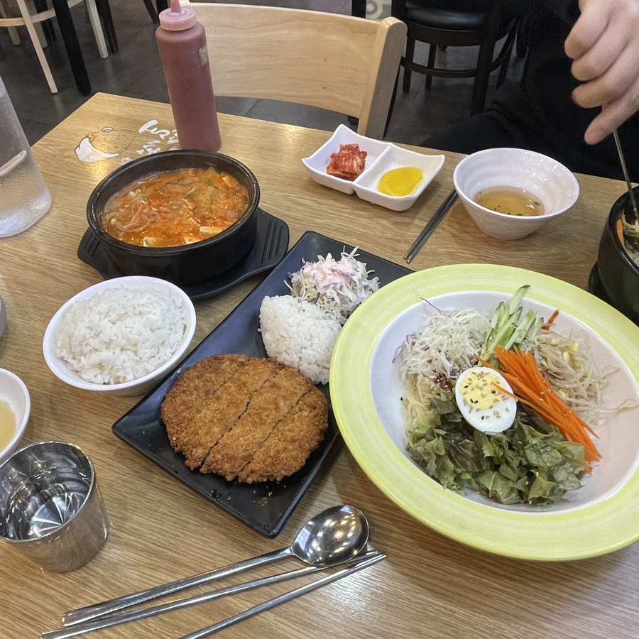 왕돈까스&왕냉면 내발산점 사진 8