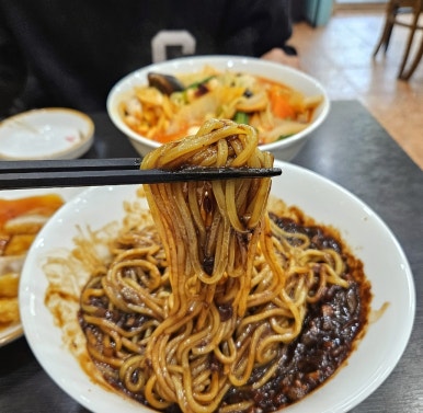 우미반점 이미지