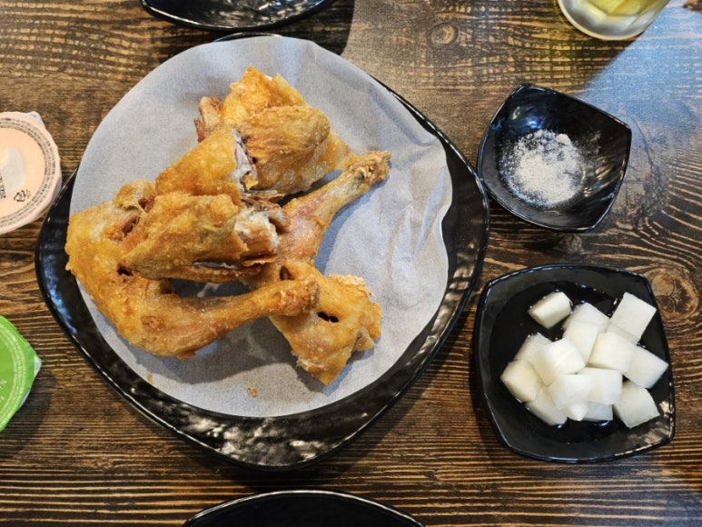 명가통닭 문정점 대표 사진