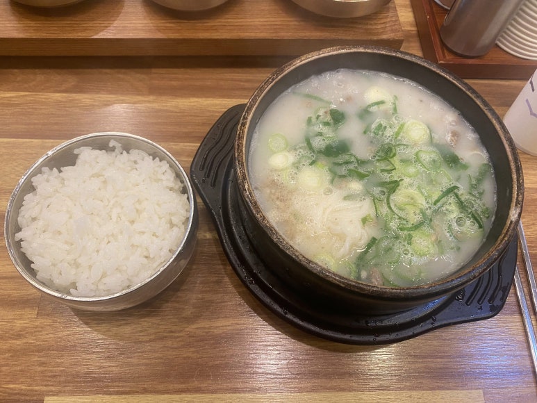 명품 설렁탕 이미지