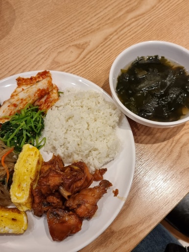 정식당한식뷔페 이미지