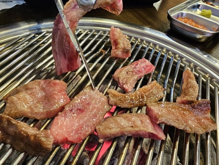 소금한우한돈 이미지