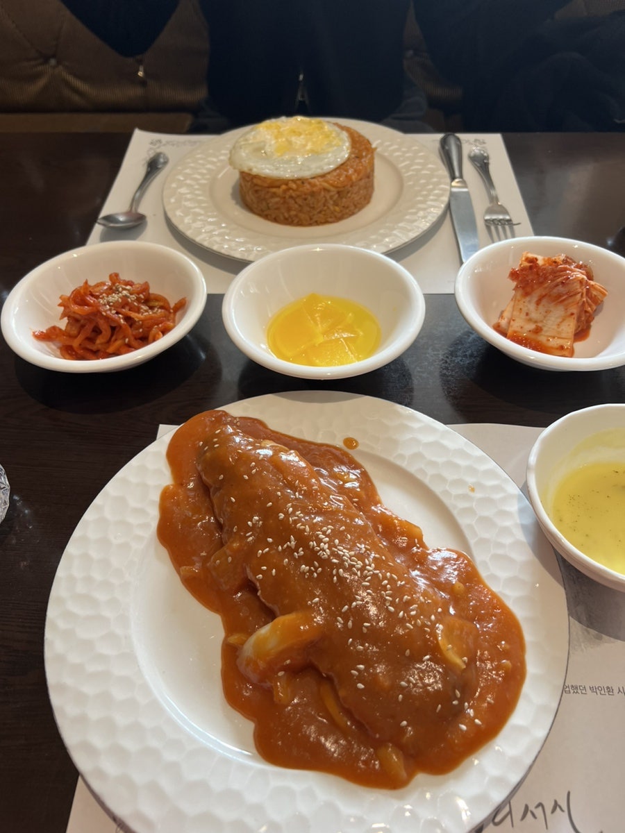 레스토랑마리서사 이미지