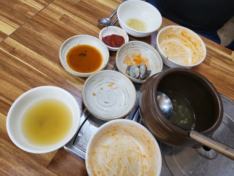 항아리삼색수제비 이미지