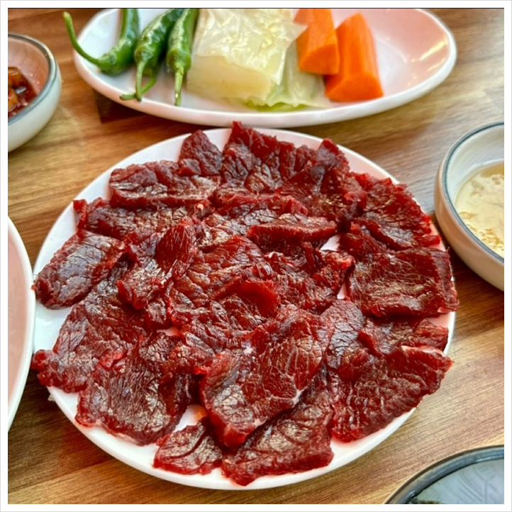 거기뭉티기 이미지