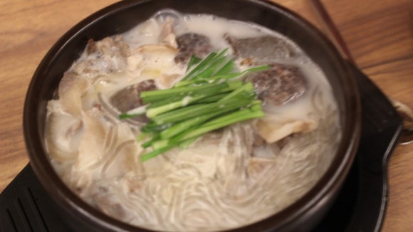 청년감자탕 김해어방점 이미지