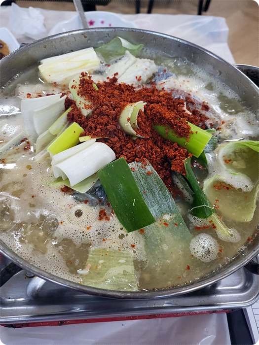복돼지삼형제 이미지