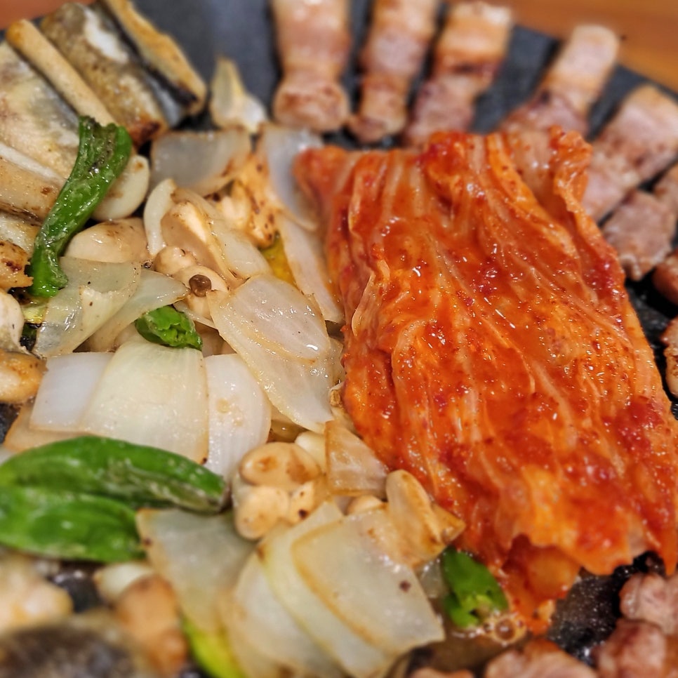 꽃삼겹엔파스타 이미지