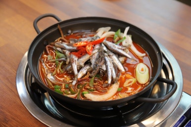 멸치하나로 이미지