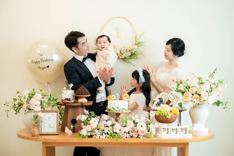 나의하루사진관_더레이나 이미지