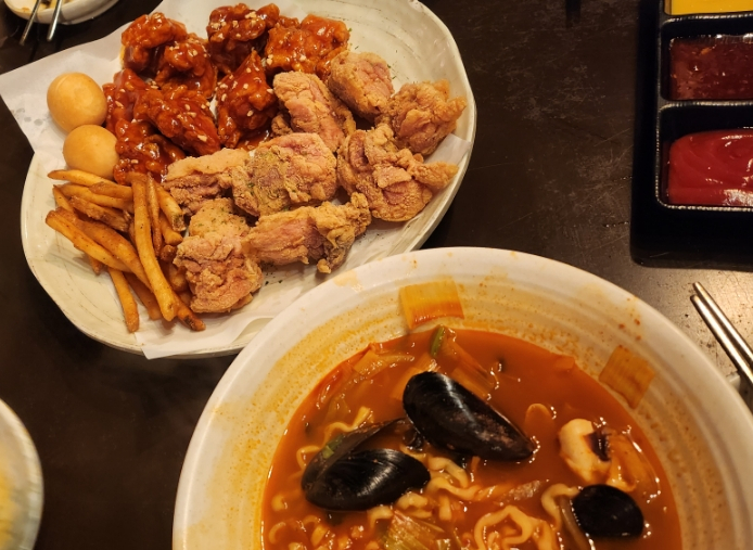 피쉬앤포차 이미지