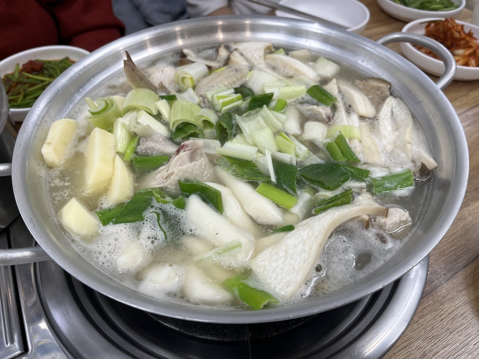한울 닭한마리칼국수 이미지