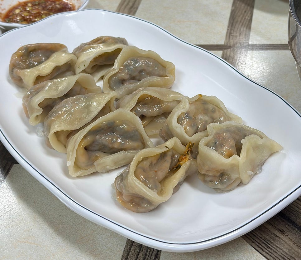 행복실비칼국수 이미지