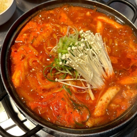 도리연닭도리탕 이미지