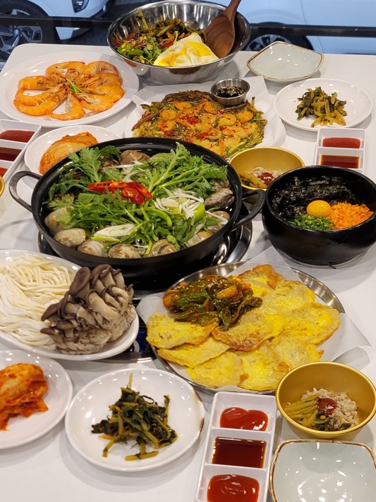 명품칼국수 이미지