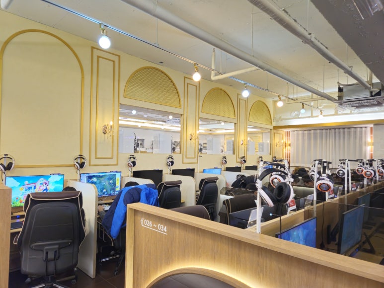 블랙라벨PC방 이미지