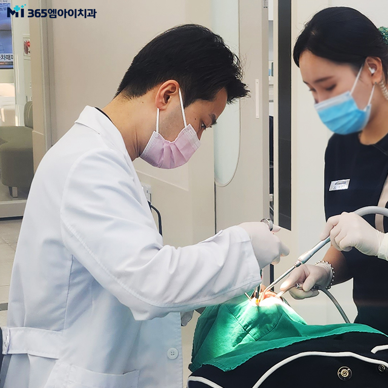 이잘하는치과 이미지