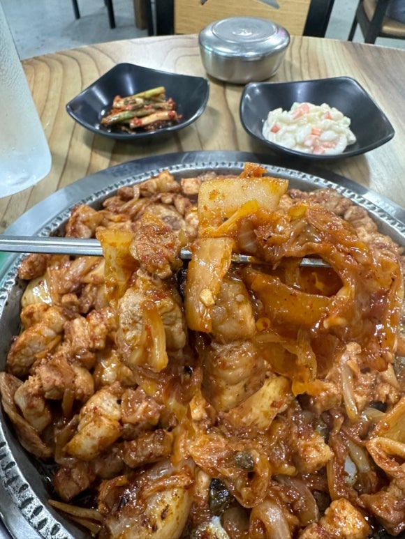 촌돼지마을 이미지
