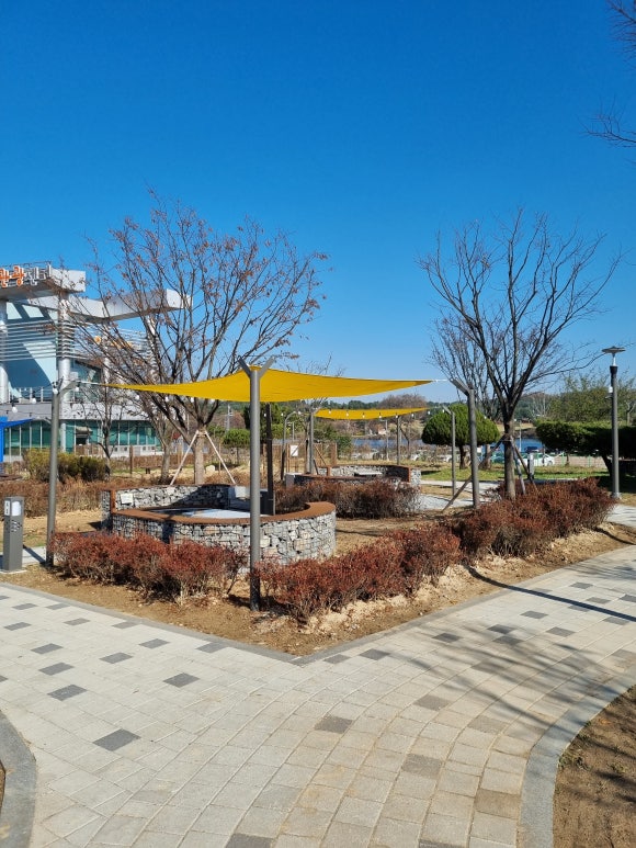 탄금호 피크닉 공원 이미지