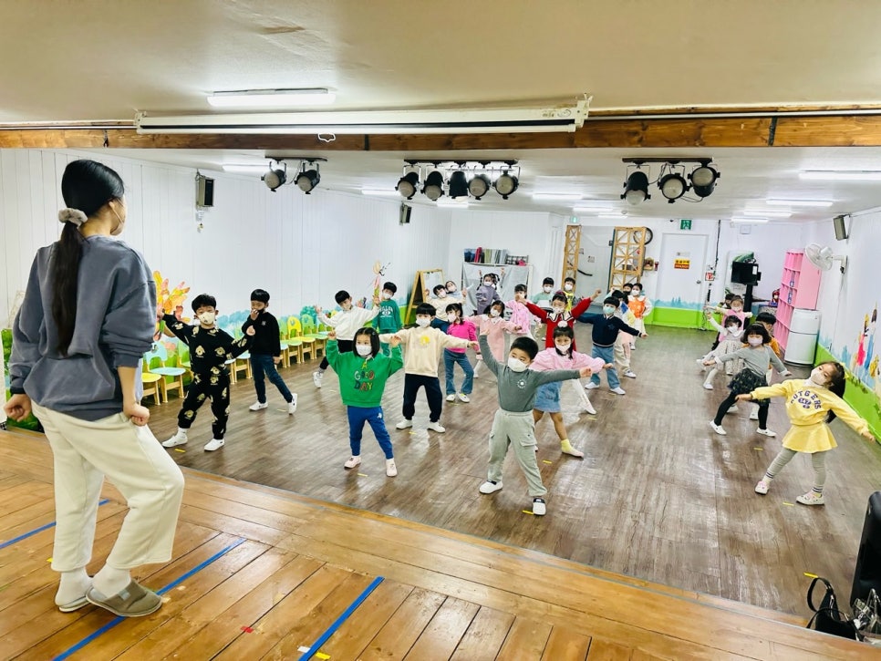 신비하나름유치원 이미지
