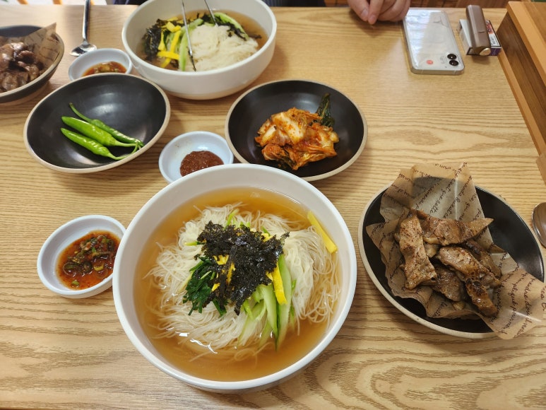 수락국수 이미지