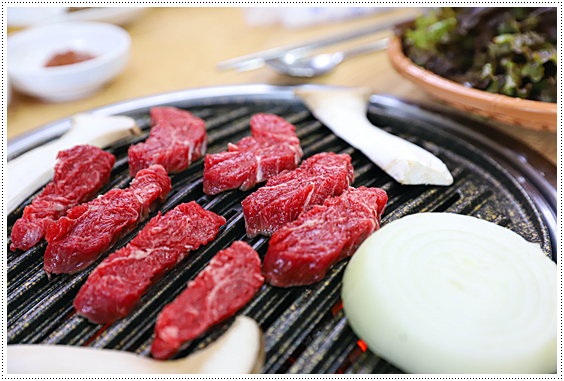 한우프라자식당 이미지