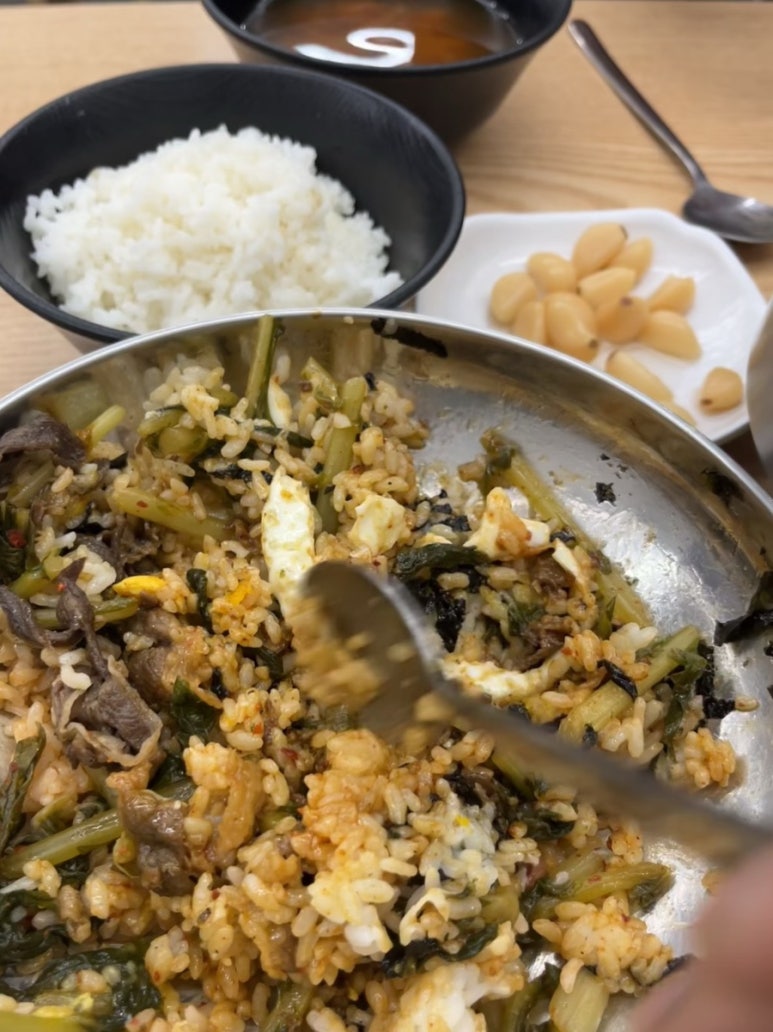 악마의 비빔밥 이미지