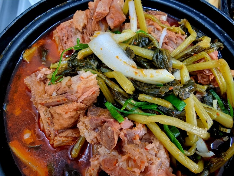윤가네 밥상 이미지