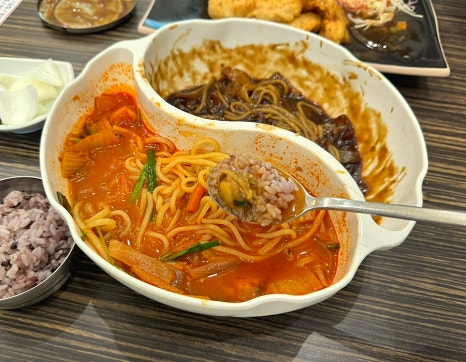 짬뽕지존탕정역점 이미지