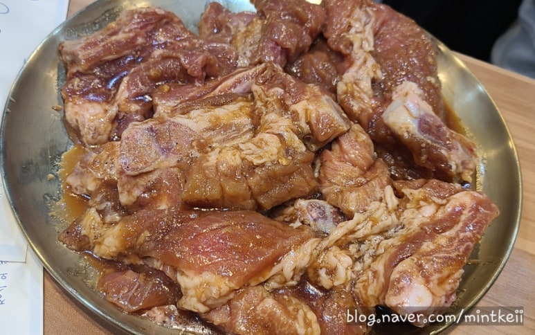 화진숯불구이 이미지