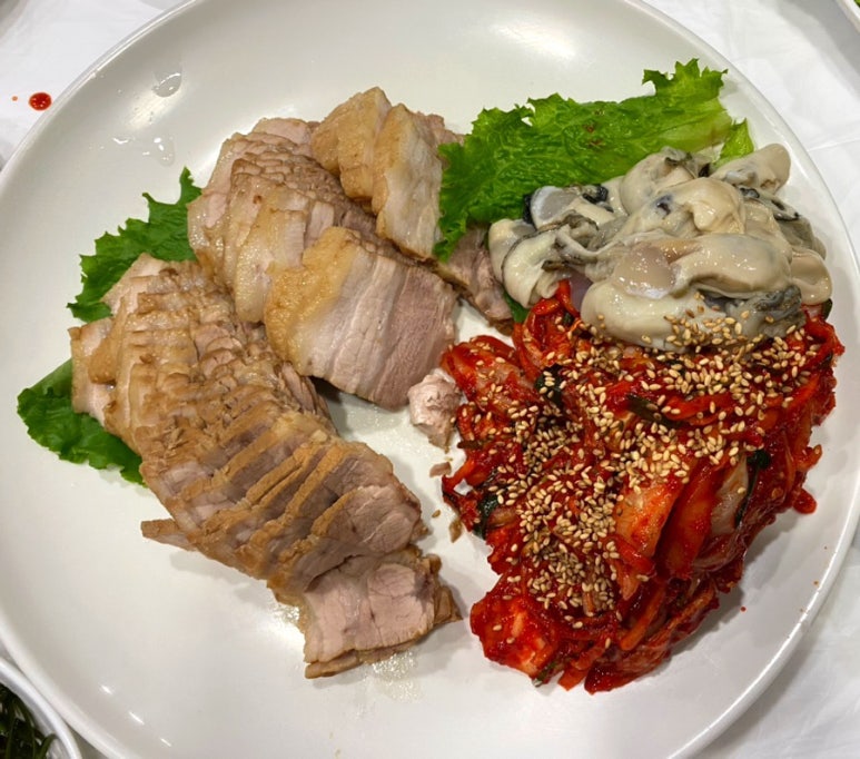 허성준족발보쌈 이미지