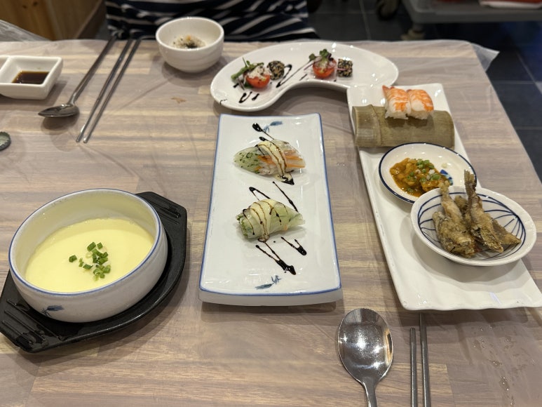 싱싱산오징어회타운 이미지