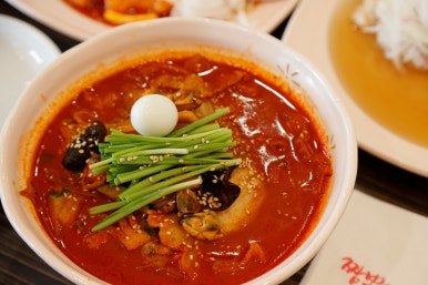 중화지존 이미지