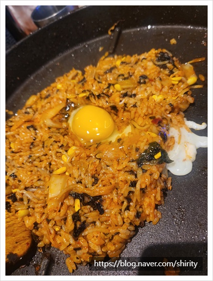 꽃돼지식당 이미지