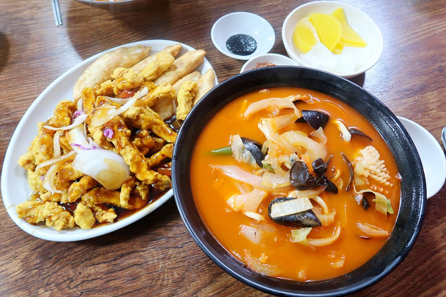 청화반점 이미지