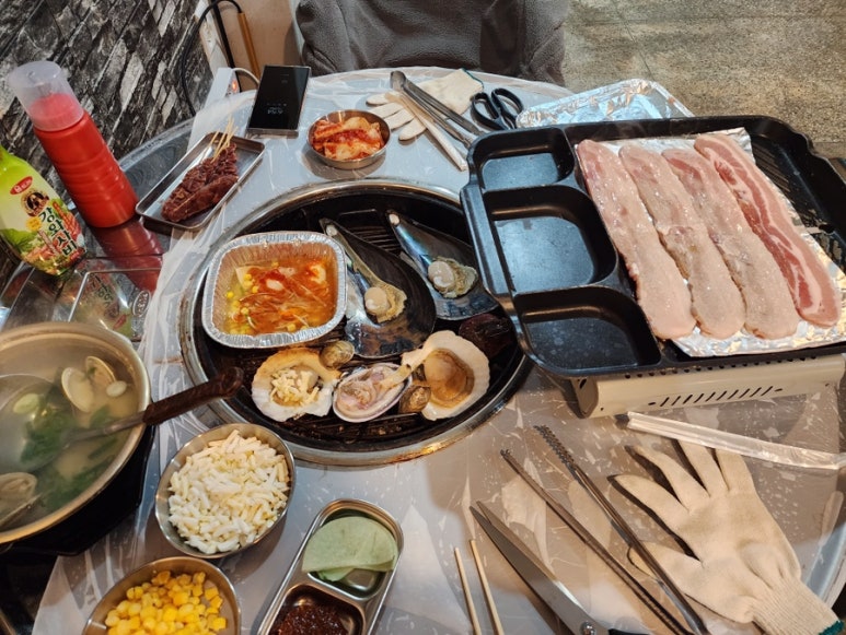 와르르조개구이 이미지