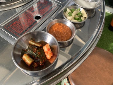 돌판구이 생삼겹 이미지