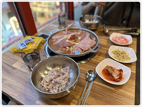 명동부대찌개 이미지