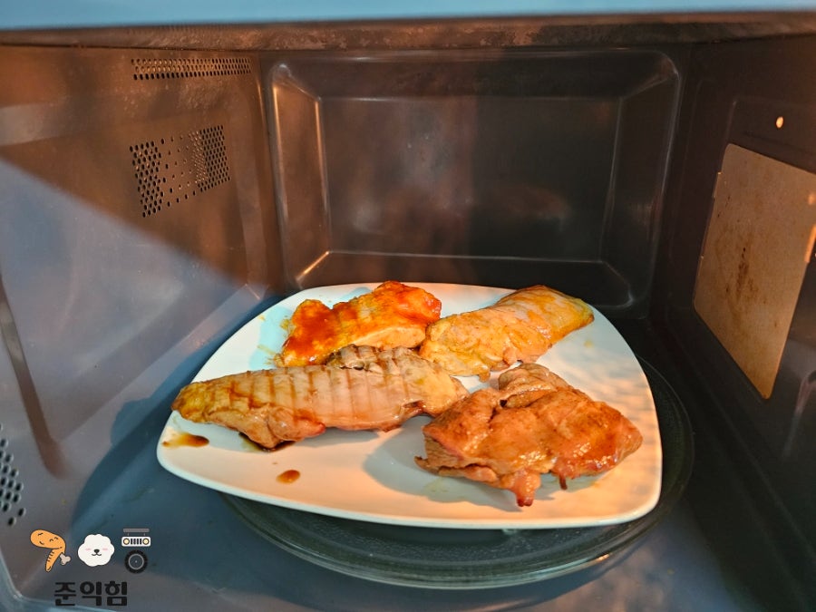 흑마늘안동찜닭 이미지