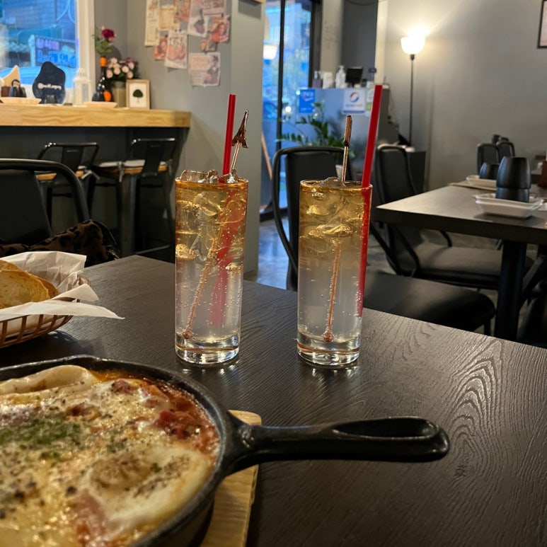오웰(O.WELL) 이미지